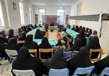 سلسله نشست‌های «بانوان عاشورایی» در تبریز برگزار شد