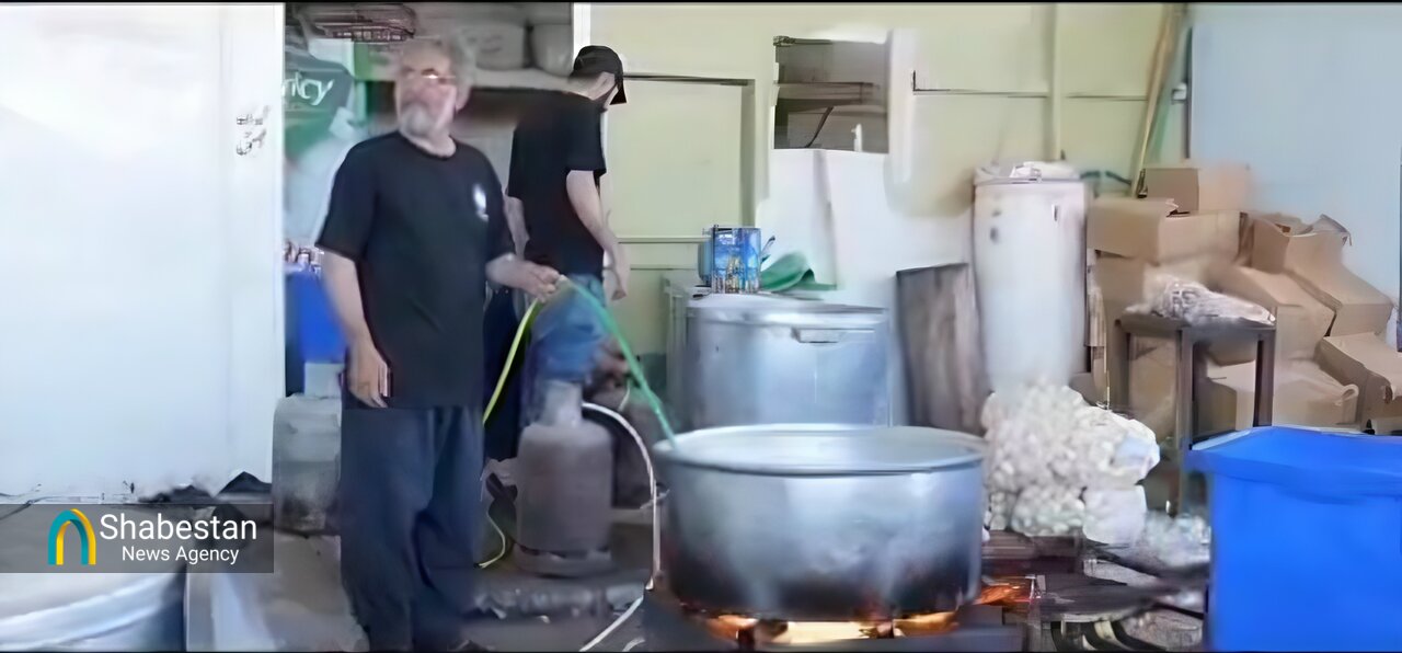 روایتی از ششمین سال خدمت بچه‌های مسجد امام حسن عسکری(ع) خرم‌آباد در نجف اشرف