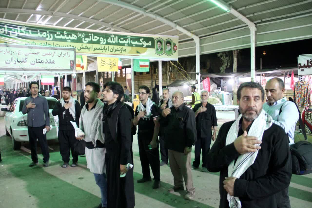موکب فرهنگی ارشاد کرمانشاه با «عصر خون»، سینمای سیار و خوشنویسی عاشورایی میزبان زائران شد