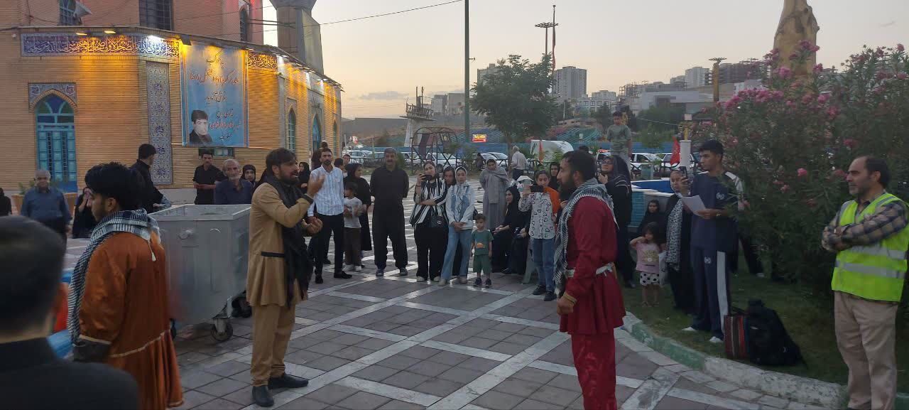 موکب فرهنگی ارشاد کرمانشاه با «عصر خون»، سینمای سیار و خوشنویسی عاشورایی میزبان زائران شد