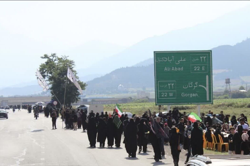 شکوه پیادهروی دلدادگان اربعین حسینی در گلستان