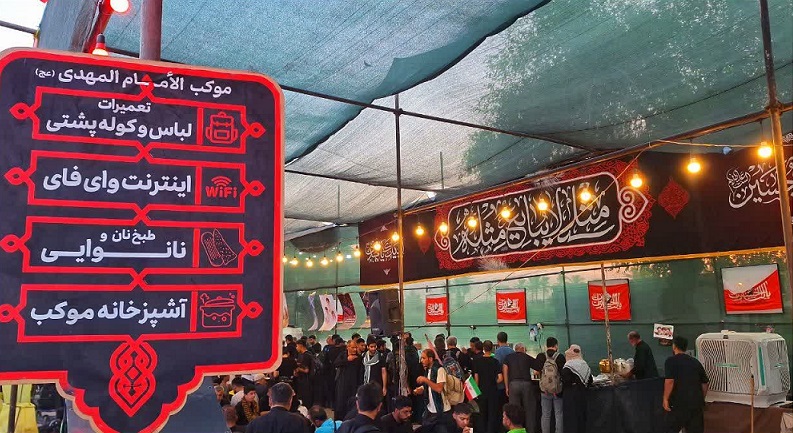 خدمات متفاوت موکب امام مهدی(عج) در مسیر طریقالعلماء/ ۱۰۰ خادم در خدمت روزانه ۱۵ هزار زائر اربعین