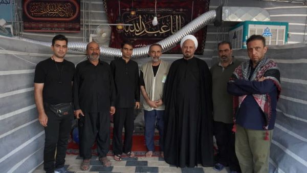 خدمترسانی پر رنگ بچههای مسجد به زائران اباعبدالله(ع) در ایران و عراق