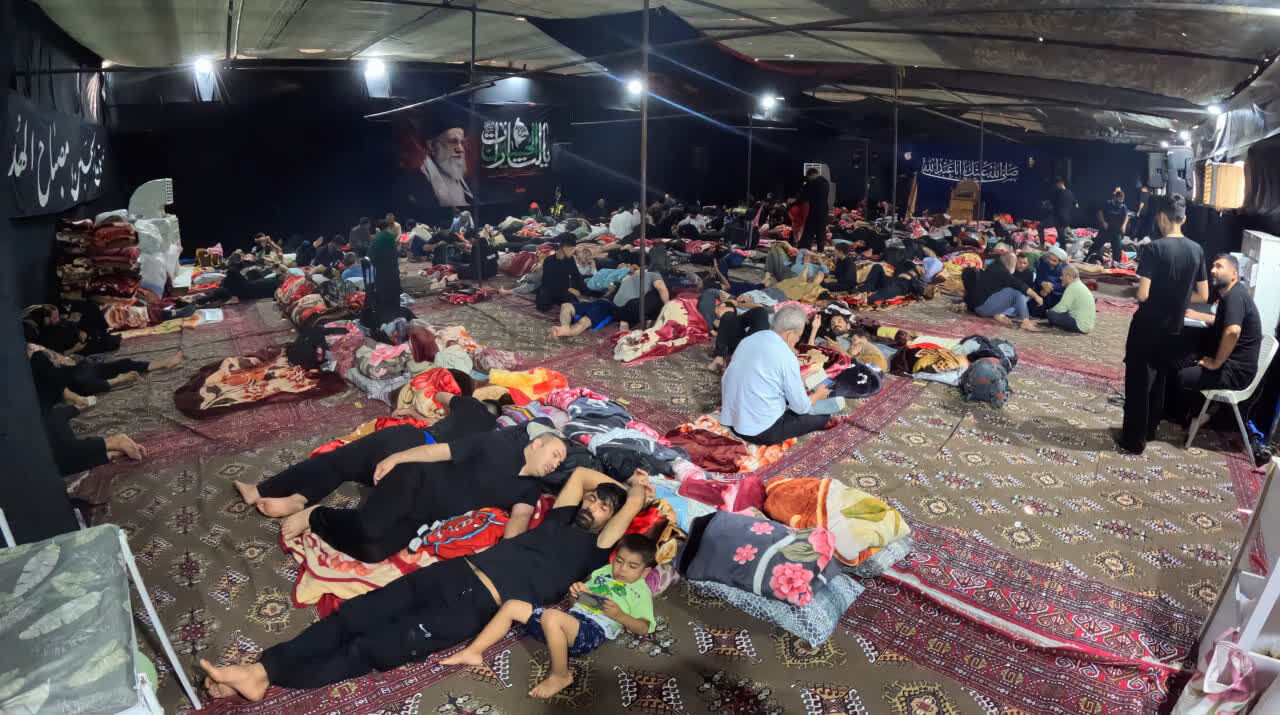 هشت روز میزبانی از زائران اربعین حسینی در موکب امام رضا(ع) اوقاف مشهد