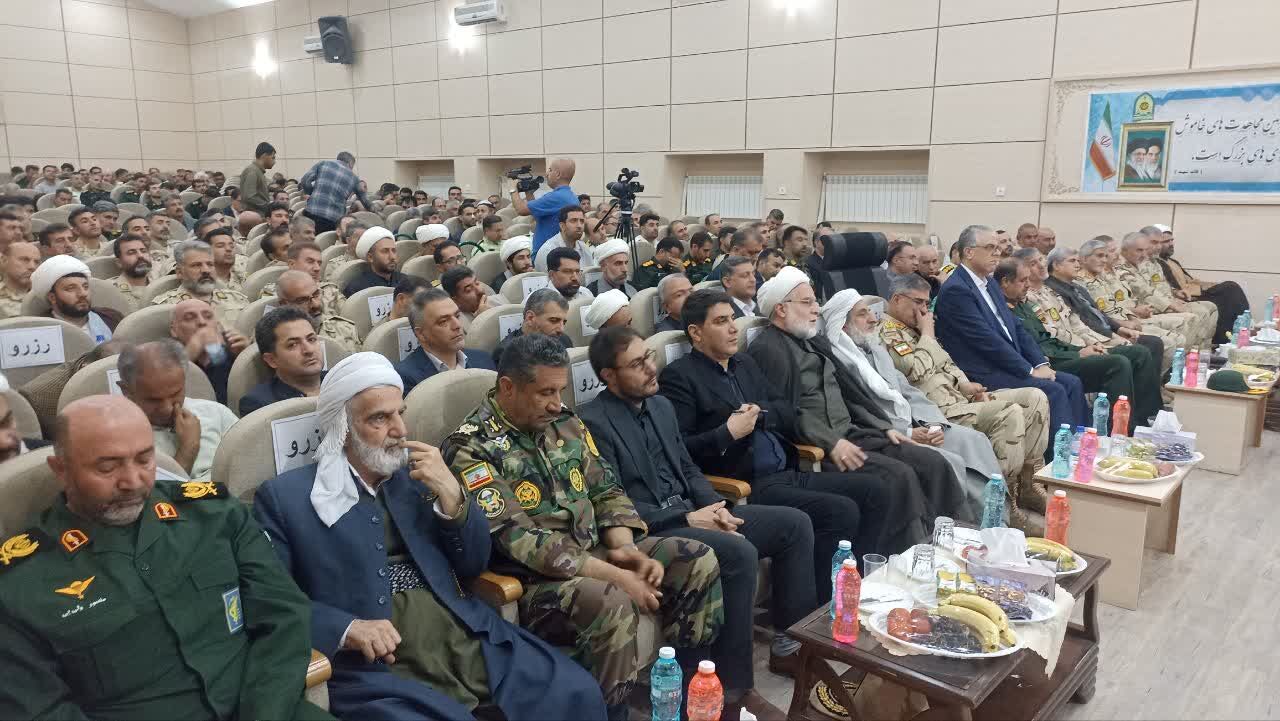 فرمانده جدید مرزبانی کردستان معارفه شد؛ تأکید مسئولان بر امنیت پایدار، توسعه مرزها و خدمت به مرزنشینان
