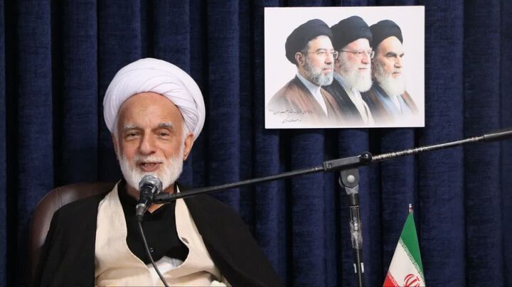عمر سرمایه‌ای است که بی‌تقوا «مایه‌سوز» می‌شود