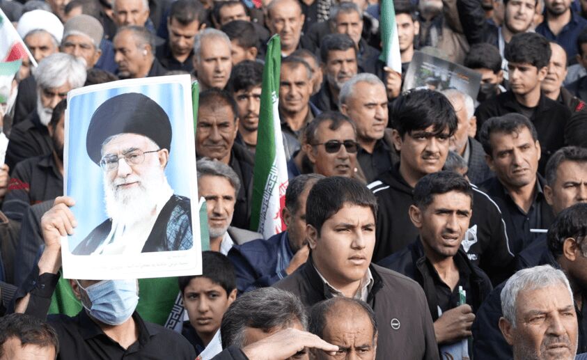ناگفتههای خبرنگاران بیرجندی از آیین وداع رهبر شهید