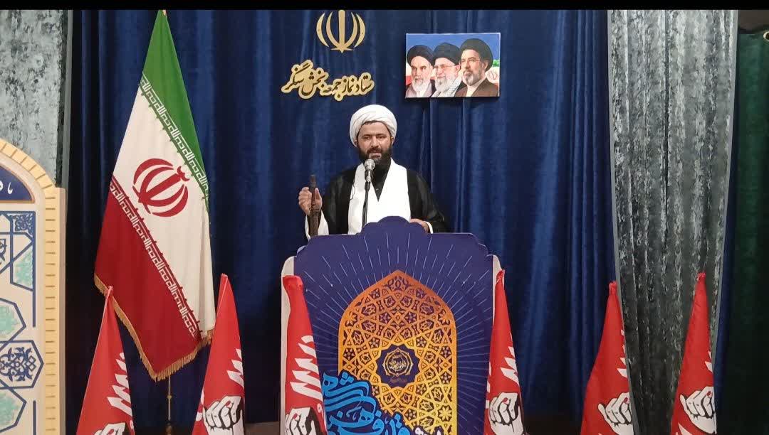 وحدت، رمز پیروزی در برابر دشمن است / مقتل شهید نبوی‌نیا نباید به پاساژ تبدیل شود