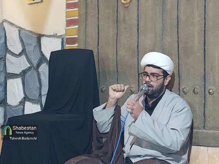 وقتی روضه خانگی، سنگرِ معرفتی و مسئولیت مهدوی بنا می‌کند