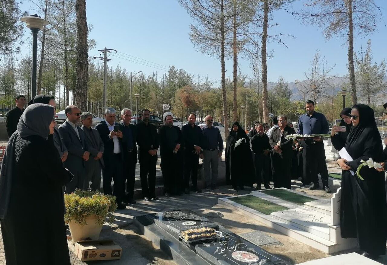 ادای احترام اهالی رسانه خراسان جنوبی به شهید خبرنگار «فرهادی»