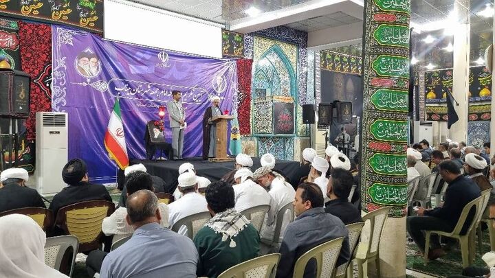 امام جمعه باید فراتر از گرایش‌های سیاسی برای حل مسائل مردم تلاش کند