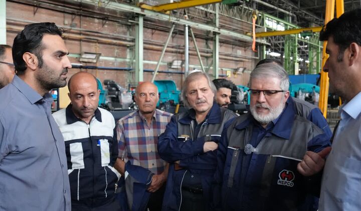 نهایی شدن قراردادهای جدید در هپکو، تاکید آتشباری بر توسعه تولید و بهبود معیشت کارکنان