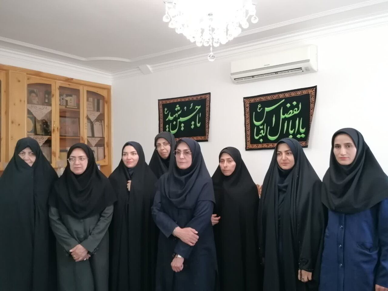 دیدار خبرنگاران بیرجندی با خانواده شهید فرهادی