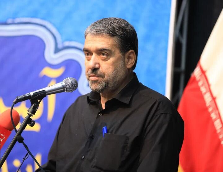 رسواییِ دشمنانِ ملت ایران با انتشار تصاویر حضور امام سیدمجتبی خامنه‌ای در میان مردم