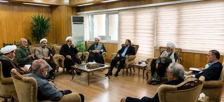 راهکارهای تسهیل ساخت حوزه علمیه بزرگ زنجان بررسی شد