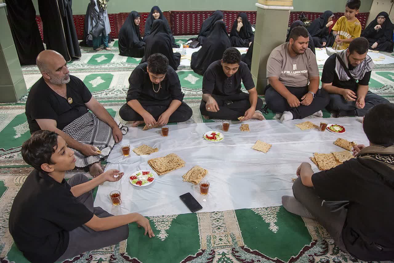 بدرقه خادمان امام رضا(ع) از کرمانشاه؛ روایت یک ماه عاشقی در کاظمین