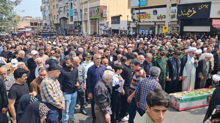 پیکر شهید «مهدی یعقوبی گلوردی» بر شانه‌های شهر بدرقه شد