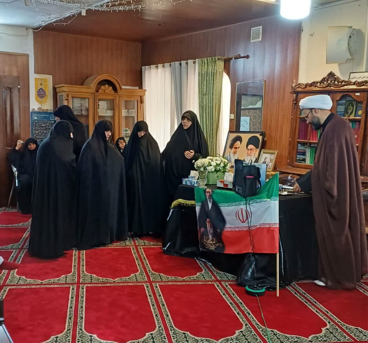مسجد عماریاسر، قرار همعهدی مادران و همسران شهدای مشهدی