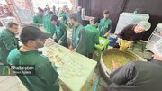آش کرمانی، نان حضرتی، ناهار تبرکی؛ تدارک گسترده خادمان کرمانی برای زوار امام رئوف