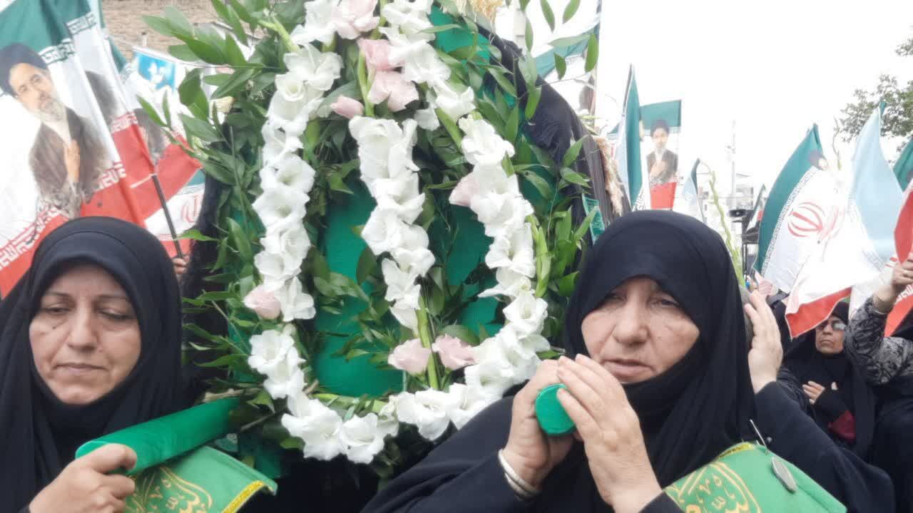 تشییع نمادین جاماندگان حرم رضوی در نکا و داغ شهادت خورشید ولایت