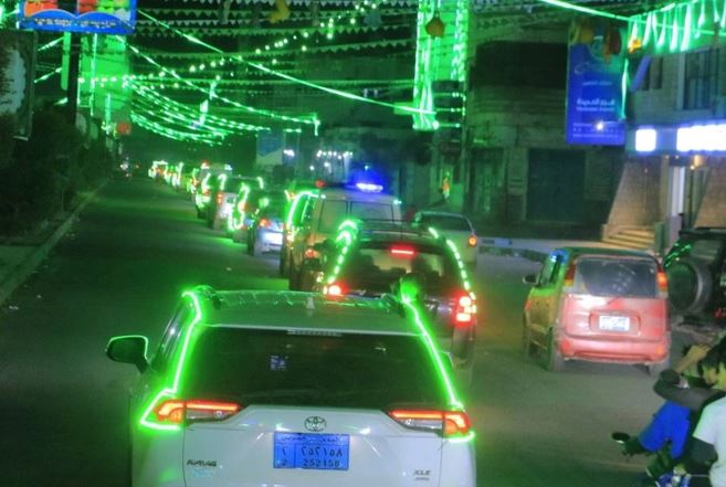 مراسم نور افشانی در آستانه جشن میلاد پیامبر (ص) در الحدیده یمن+ عکس