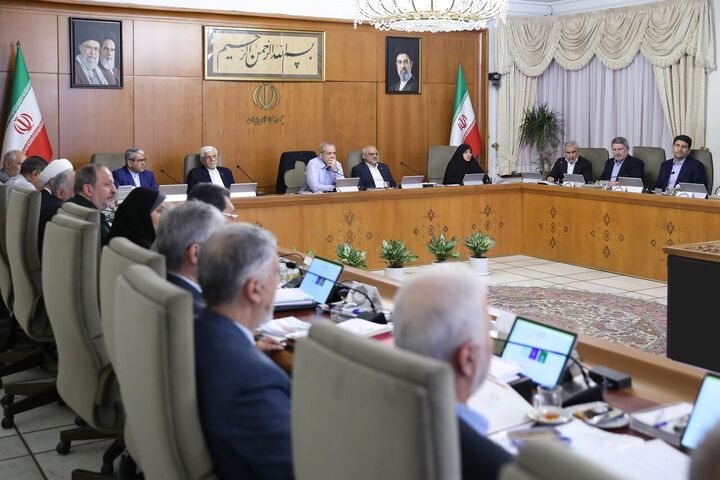 پزشکیان: انتصابات مدیریتی باید بر مبنای شاخص‌های علمی و فارغ از ملاحظات سیاسی انجام شود