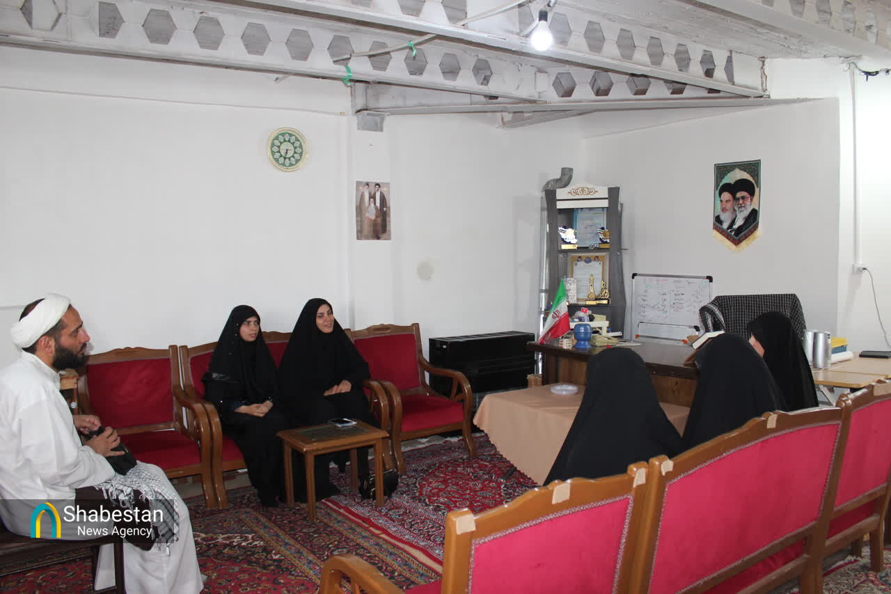 بازدید مدیر ستاد کانون فرهنگی هنری مساجد از کانونهای مساجد فرخشهر