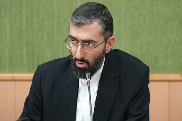 بررسی سه طرح ملی برای حمایت و تشویق حافظان قرآن