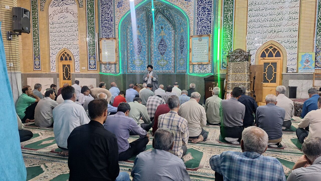 مساجد کانون تربیت، وحدت و آرامش؛ تشکل های مسجدی سرچشمه بصیرت و پایداری هستند