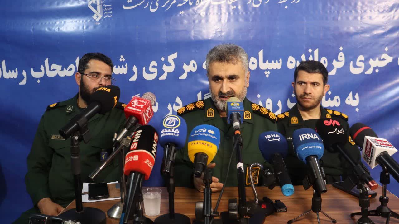 رسانهها در مواجهه با توپخانه رسانهای دشمن، شریک استراتژیک نیروهای مسلح هستند