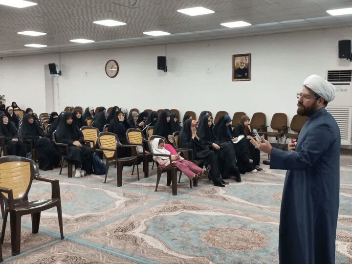برگزاری ۱۰ عنوان برنامه ویژه بانوان و خانواده در آستان مسجد جمکران