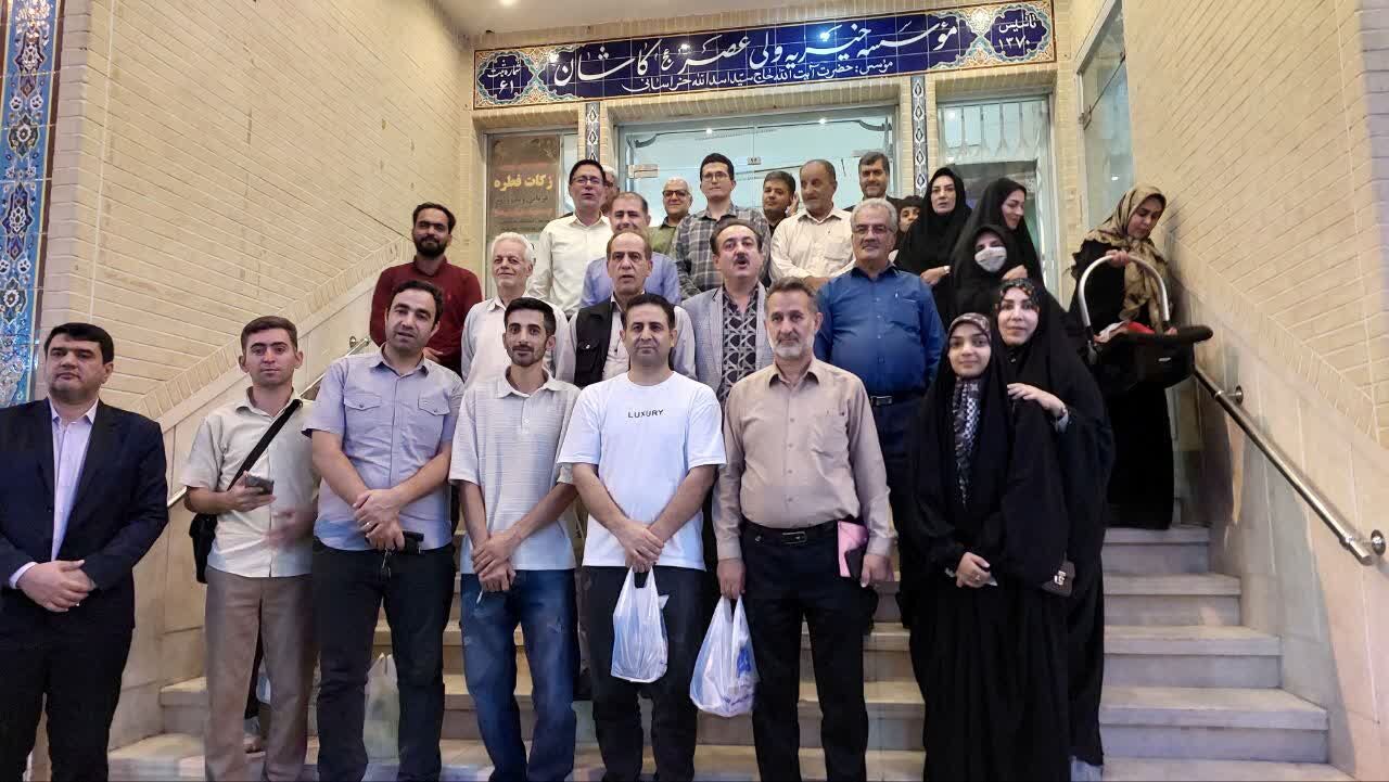الگوی موفق خدمت جامعه‌محور در کاشان؛ از حمایت ماهانه ۱.۵ میلیاردی تا ساخت مدرسه ۸۰ میلیاردی