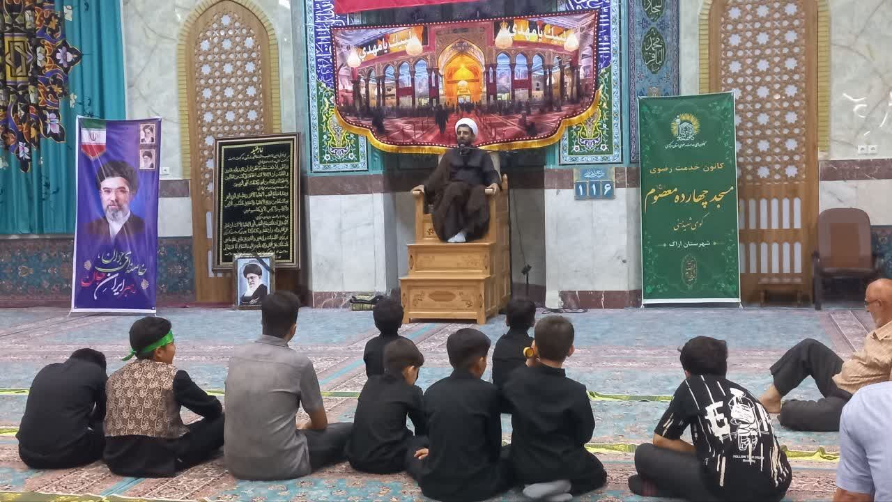 منبرها از مشکلات محله فاصله گرفتهاند