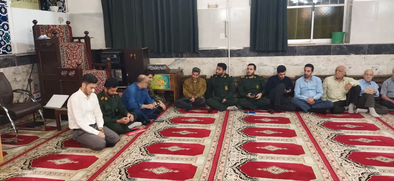 روایتی از یک ماه شکنجه در آسایشگاه ۱۴ /جان‌مان را می‌دادیم اما نماز جماعت را ترک نمی‌کردیم