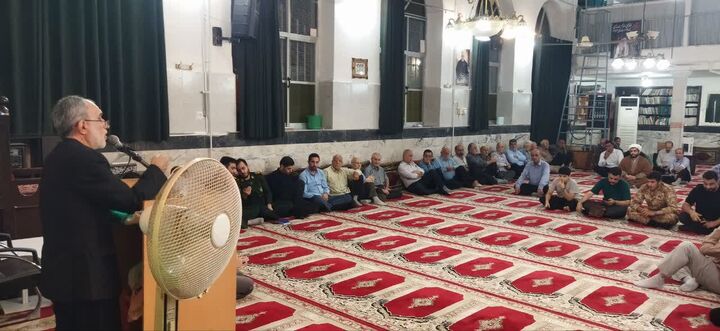 روایتی از یک ماه شکنجه در آسایشگاه ۱۴ /جان‌مان را می‌دادیم اما نماز جماعت را ترک نمی‌کردیم