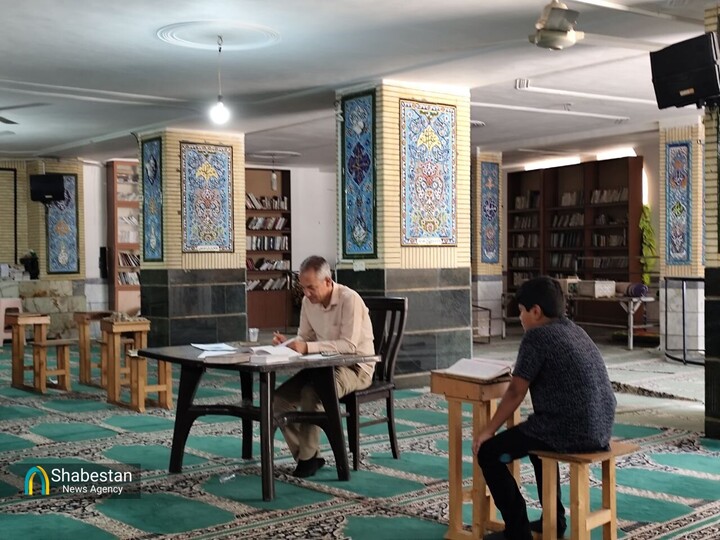 جشنواره مدهامتان فرصت کشف و پرورش استعدادهای قرآنی در مساجد را فراهم کرده‌است