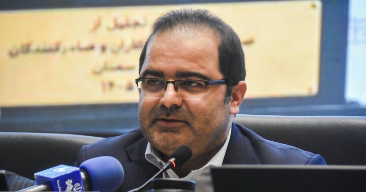 صنعتگران، معدن‌کاران و صادرکنندگان برگزیده استان سمنان تجلیل شدند