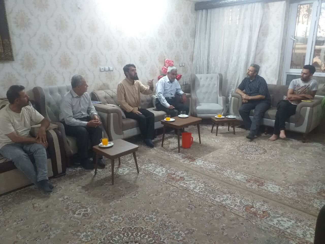 دیدار مسجدی‌های فدشکویه با آزاده سرافراز دفاع مقدس