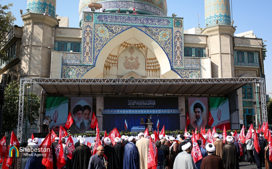 هم‌عهدی سنگربانان مسجد در میدان فلسطین با شعار «مسجد، پایگاه مقاومت و خونخواهی»