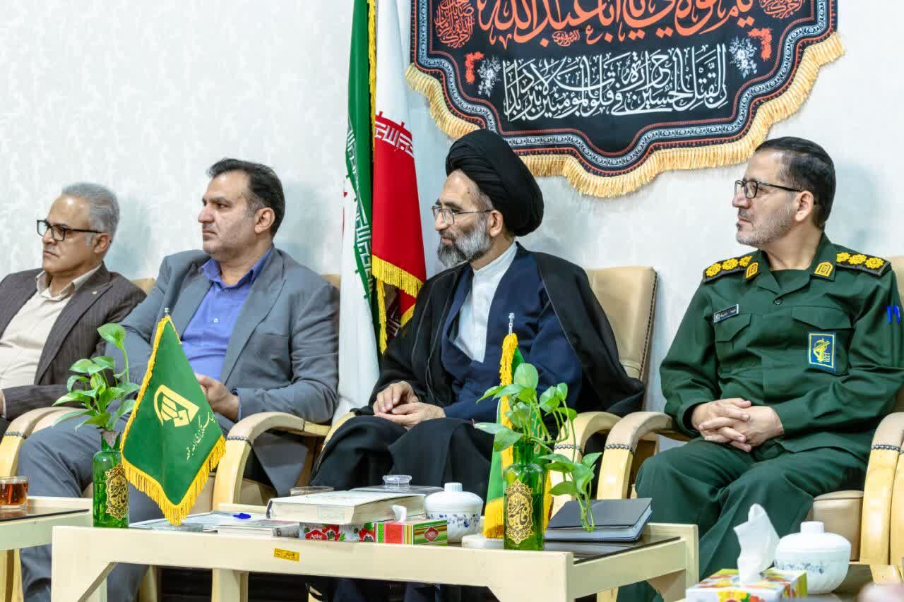 شهریورماه، ماه تئاتر در کاشان؛ پوستر پنجمین جشنواره «بچه‌های مسجد» رونمایی شد