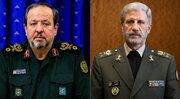 فرمانده کل ارتش: ملت ایران تسلیم نمی‌شود