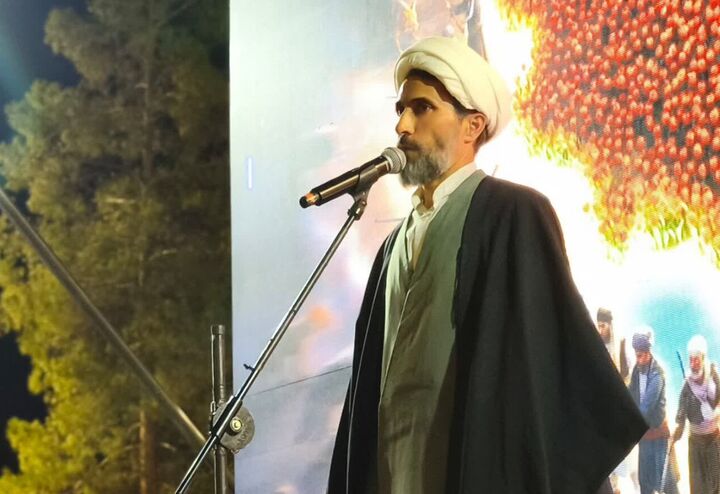 رهبر شهید با تکیه بر مردم، پایه‌های نظام را استوار کرد