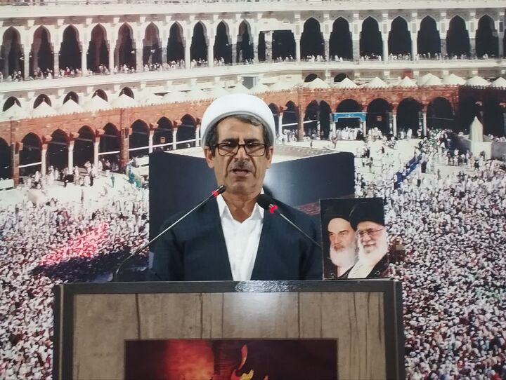 اتحاد رمز بقای امت است