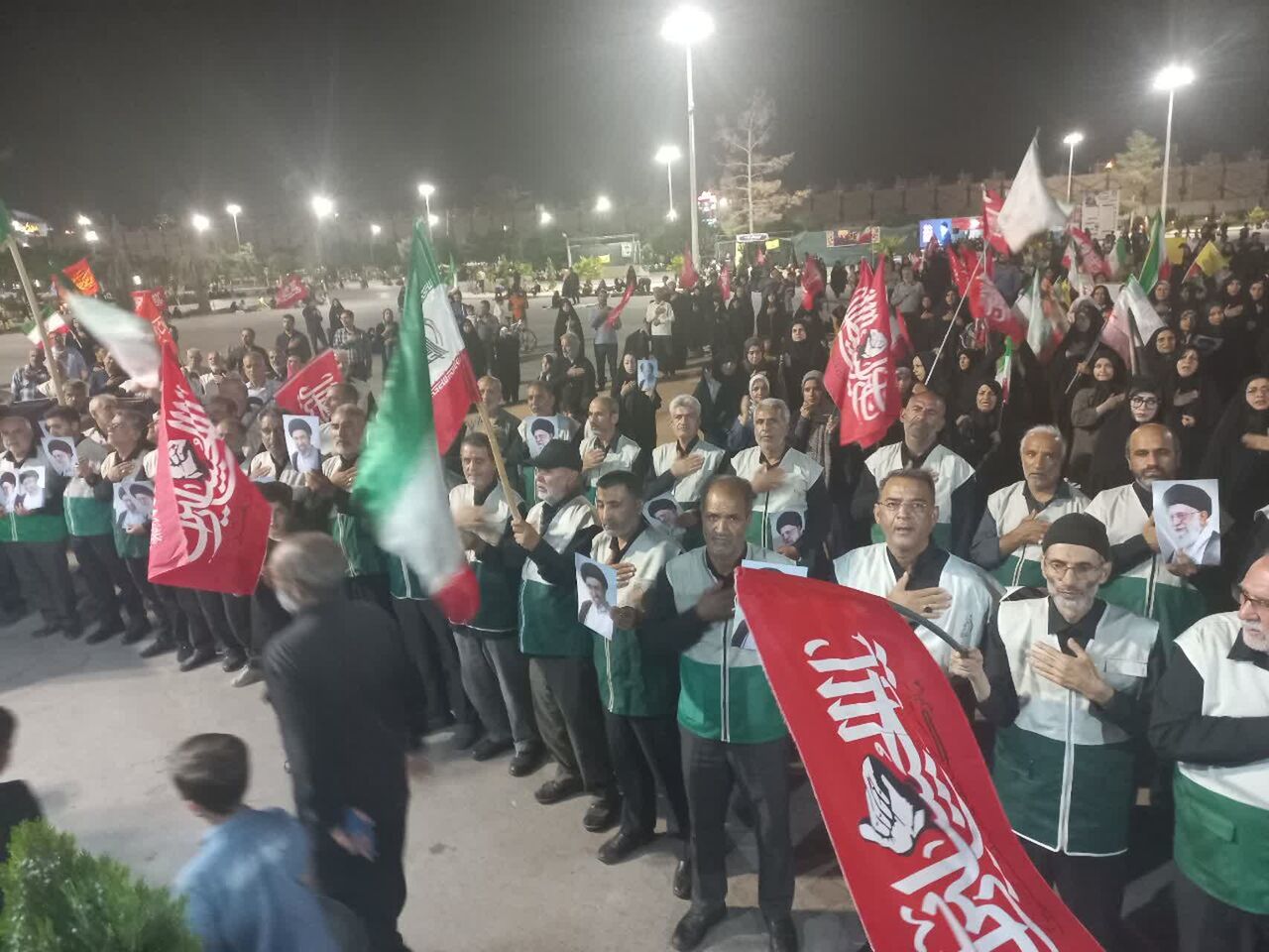 «یا لثارات الخامنهای»؛ فریاد خونخواهی خادمیاران رضوی در بیرجند