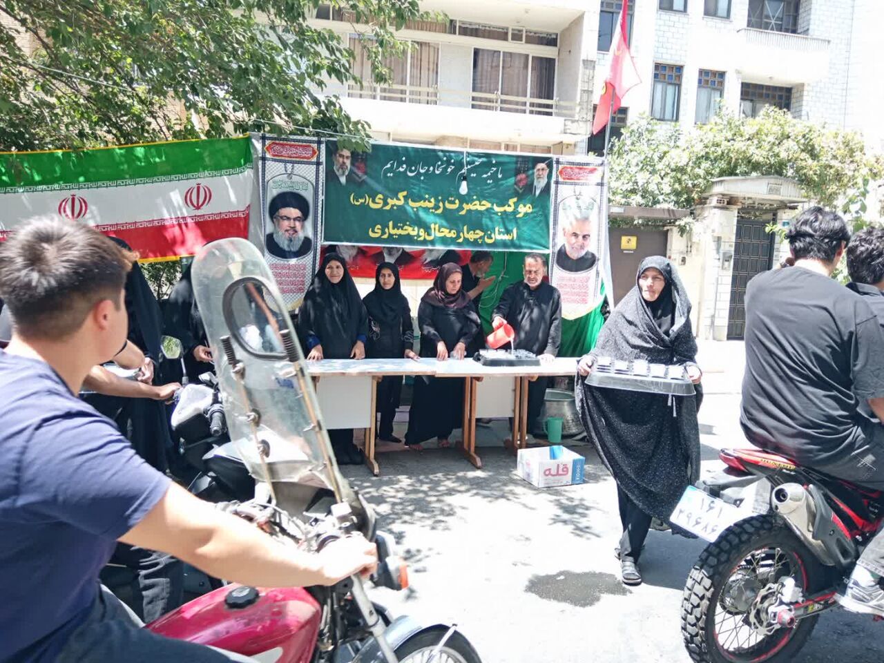 بانوان مرغملکی کانون حضرت زینب کبری (س)؛ راویان برنامه اربعین حسینی و تشییع رهبر شهید