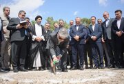 کلنگ خوابگاه دانشگاه سمنان بر زمین خورد