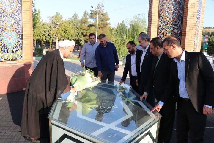 کانون‌های مساجد در پیوند نسل جوان با فرهنگ دفاع مقدس نقش مهمی دارد