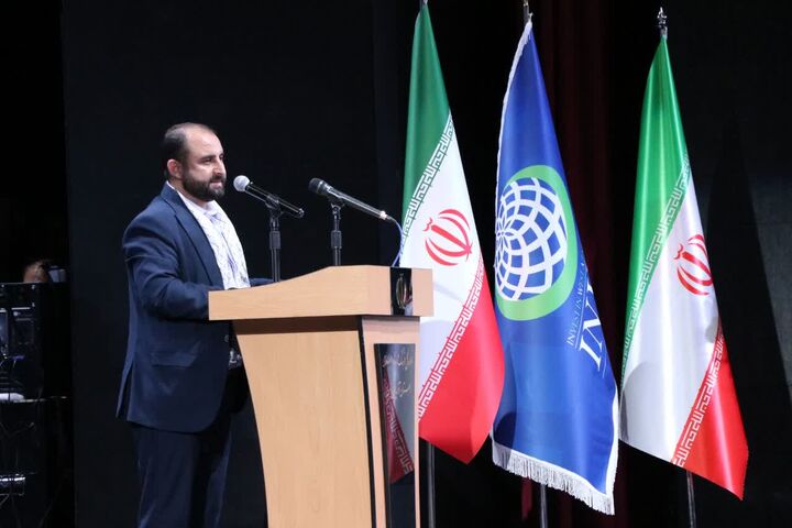 رونق مساجد با حضور نسل جوان محقق می‌شود
