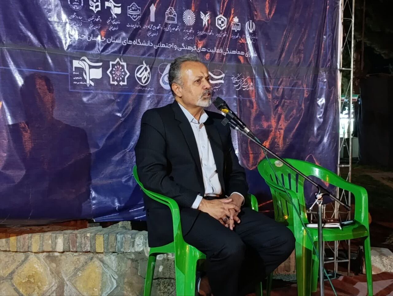 قدرت نظامی بدون قدرت اقتصادی و فرهنگی پایدار نمیماند