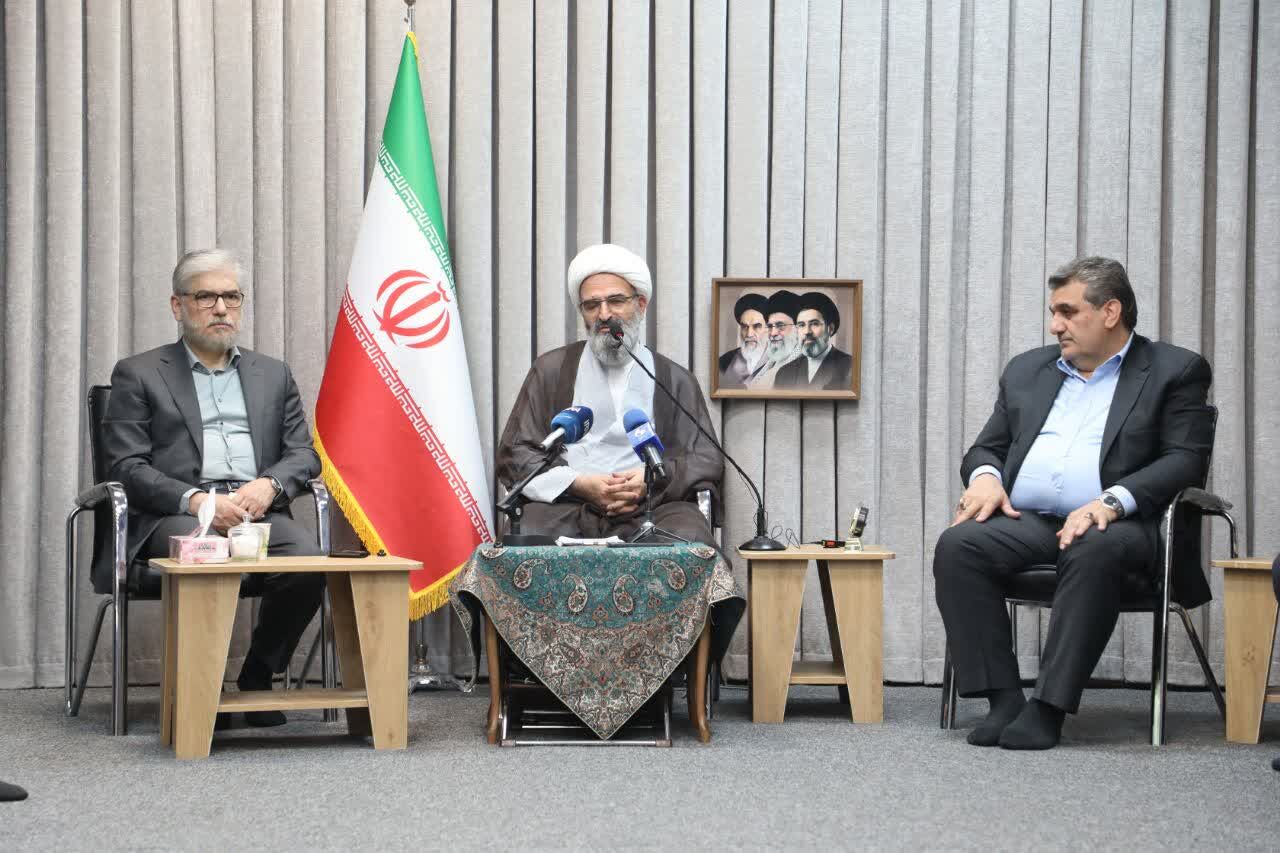 دولت، اقناع افکار عمومی را در تصمیمات مهم اقتصادی مورد توجه قرار دهد
